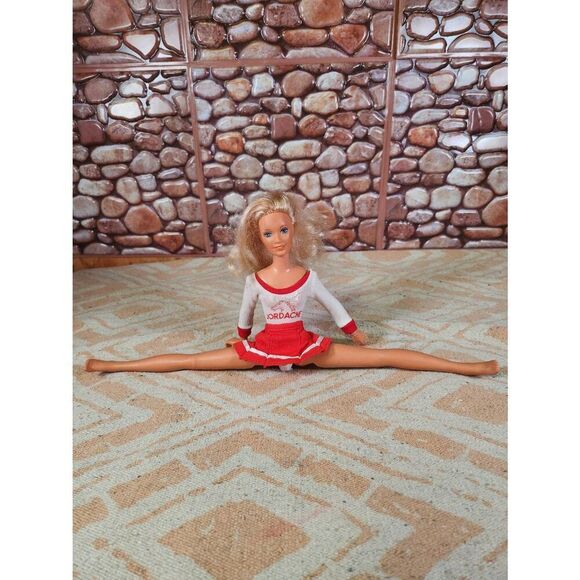 1981 Mego Jordache Cheerlearder Doll #A92 - Picture 4 of 6